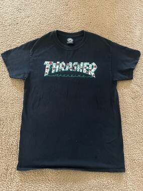 Thrasher Magazine Rosethorn Logo Black T-Shirt